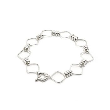 pulsera-cuadrada-con-argolla-original1-2ee204f523dd6a0e9715899962022052-640-0 - Seño Cecilia Jardín Gianelli